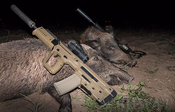 X95-300-Blackout-Hog-Hunting