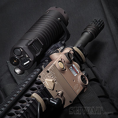 TRIJICON  Tactical Flashlight SD-65 Tactical Light  for Hunting Shooting 